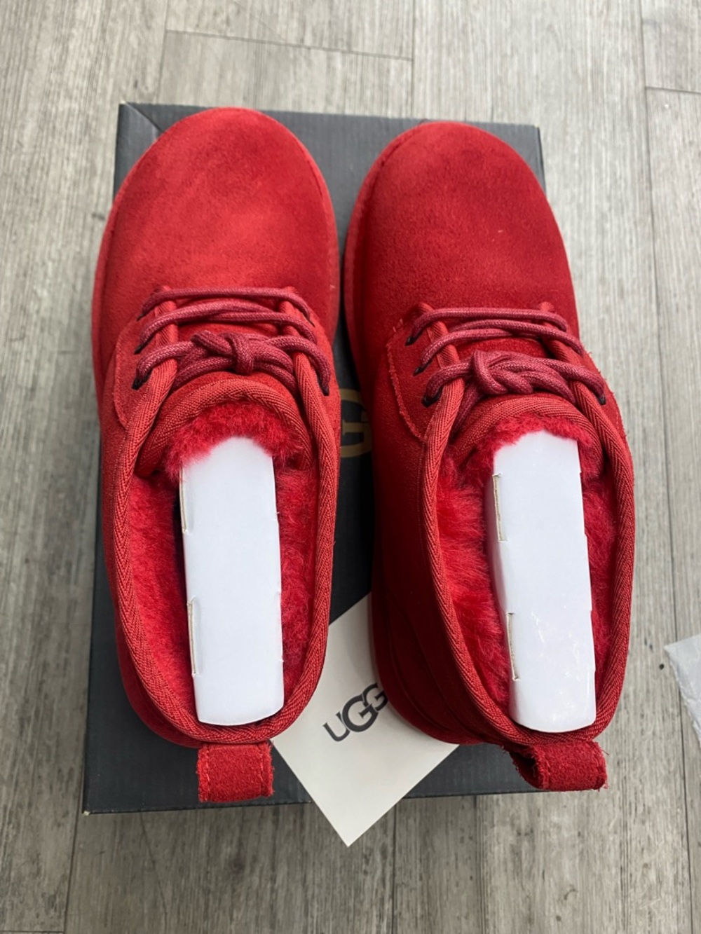 UGG Neumel Boots – Red – Men’s Size M